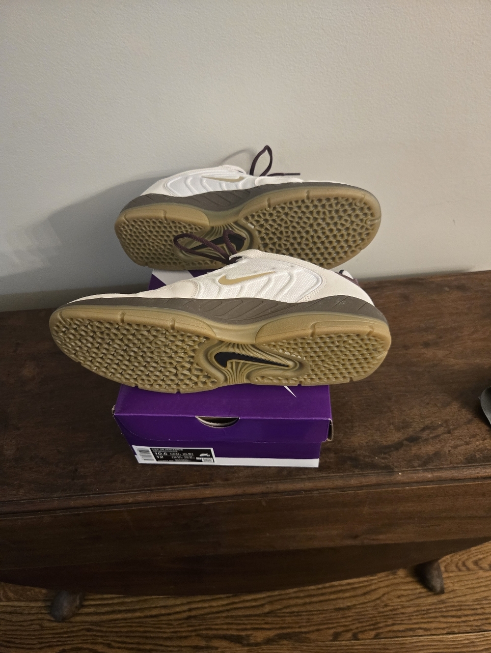 Nike Purple SB Vertebrae Shoe Box with White Label - Picture 4 of 4